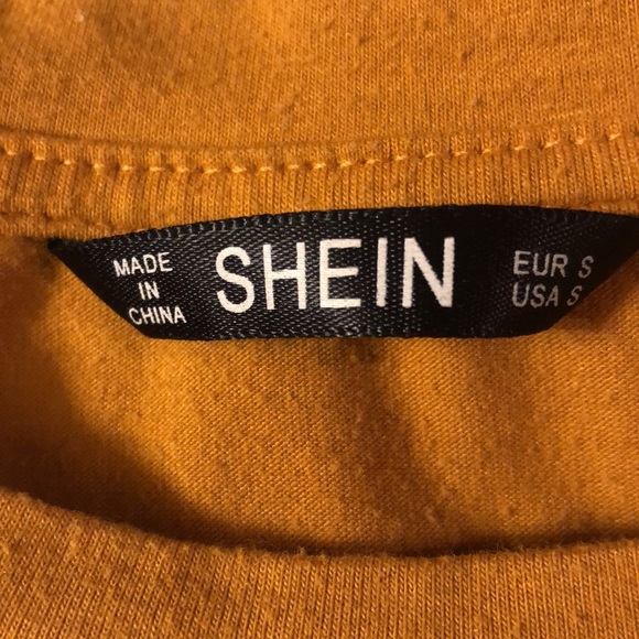 Mustard yellow short sleeve shirt. Brand SHEIN. Made in China - Picture 3 of 4